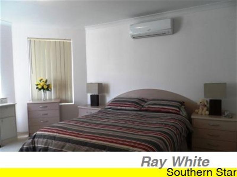 33 Plaistowe Boulevard, Byford WA 6122