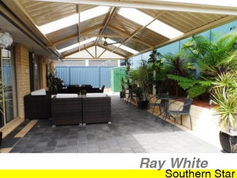 33 Plaistowe Boulevard, Byford WA 6122