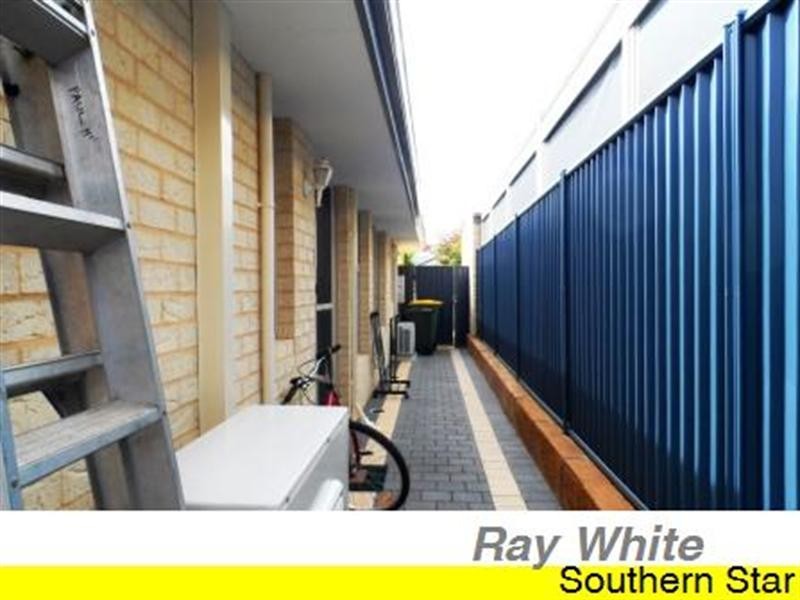 33 Plaistowe Boulevard, Byford WA 6122