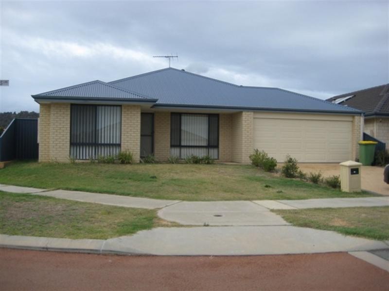 8 Sweets Link, Byford WA 6122