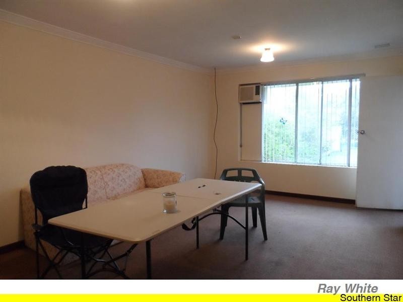 9 Hakea Road, Camillo WA 6111