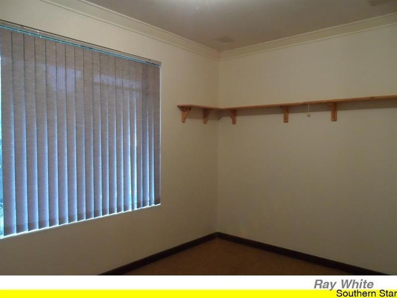 9 Hakea Road, Camillo WA 6111