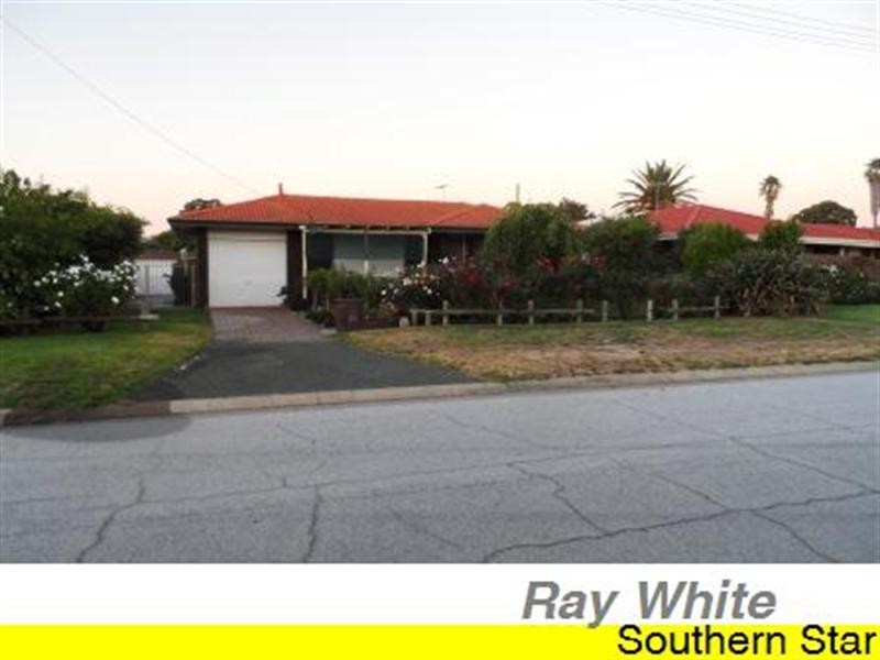 20 Elanora Road, Armadale WA 6112