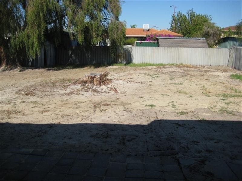 15 Webb Street, Gosnells WA 6110