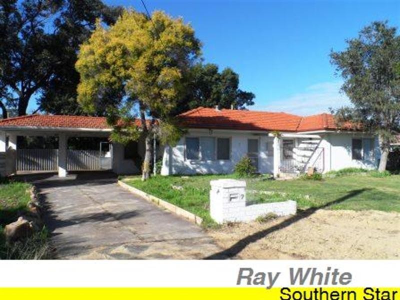7 Megan Way, Camillo WA 6111