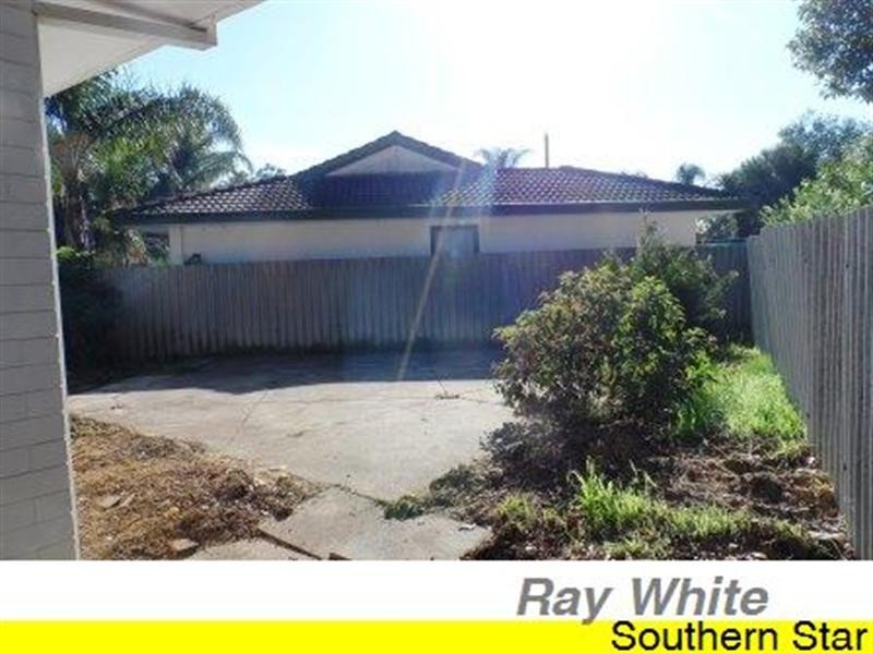 7 Megan Way, Camillo WA 6111