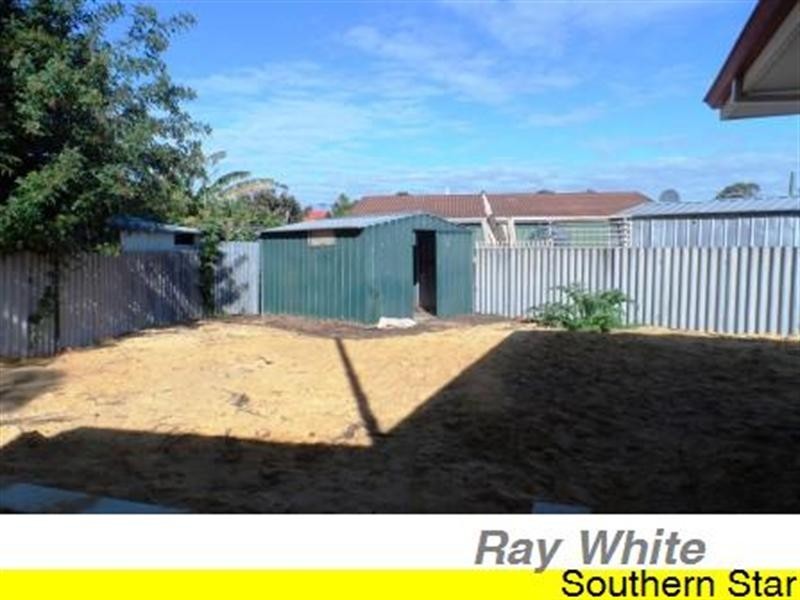 7 Megan Way, Camillo WA 6111