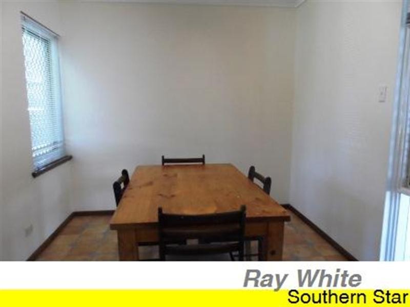 7 Megan Way, Camillo WA 6111