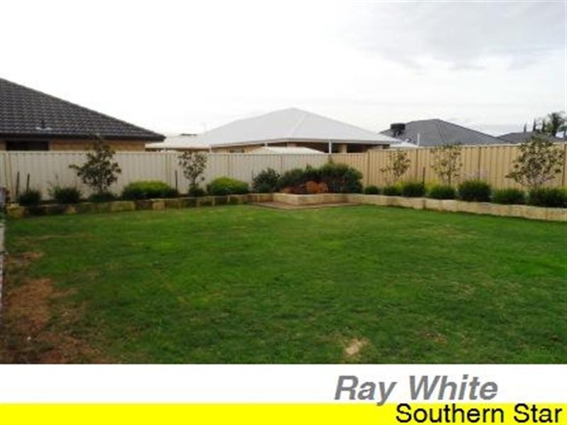 328 Westfield Road, Seville Grove WA 6112