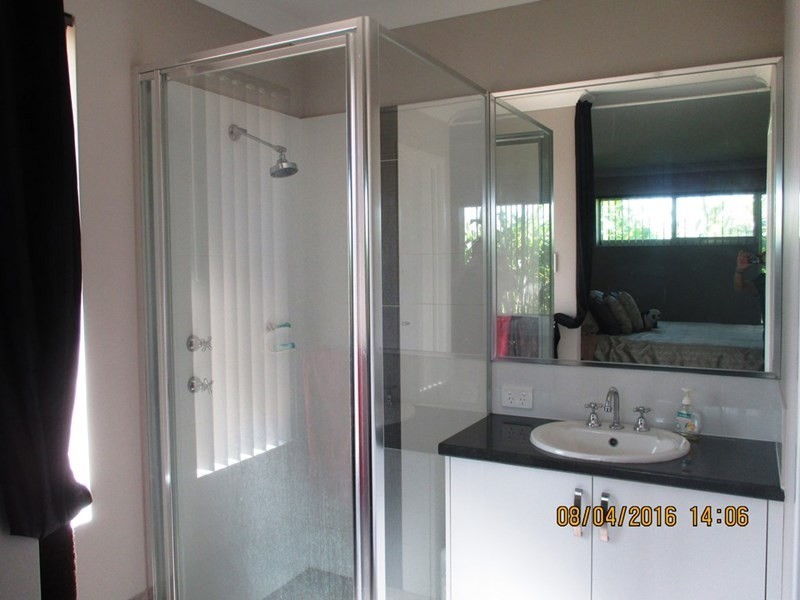 9 Larimar Parade, Byford WA 6122