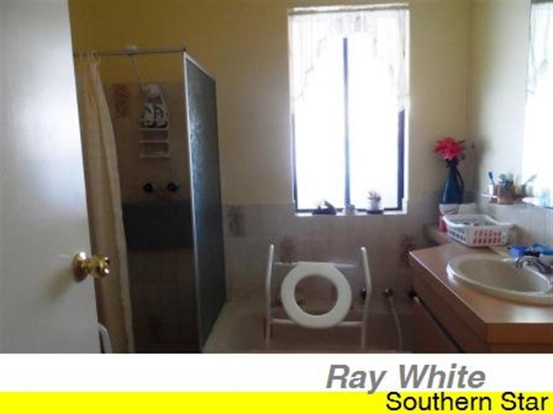 4 Hillman Court, Kelmscott WA 6111