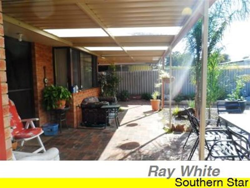 4 Hillman Court, Kelmscott WA 6111