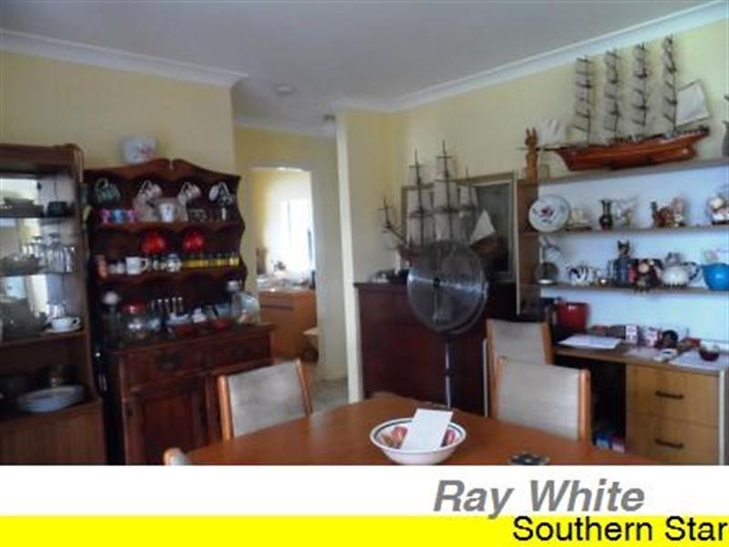 4 Hillman Court, Kelmscott WA 6111