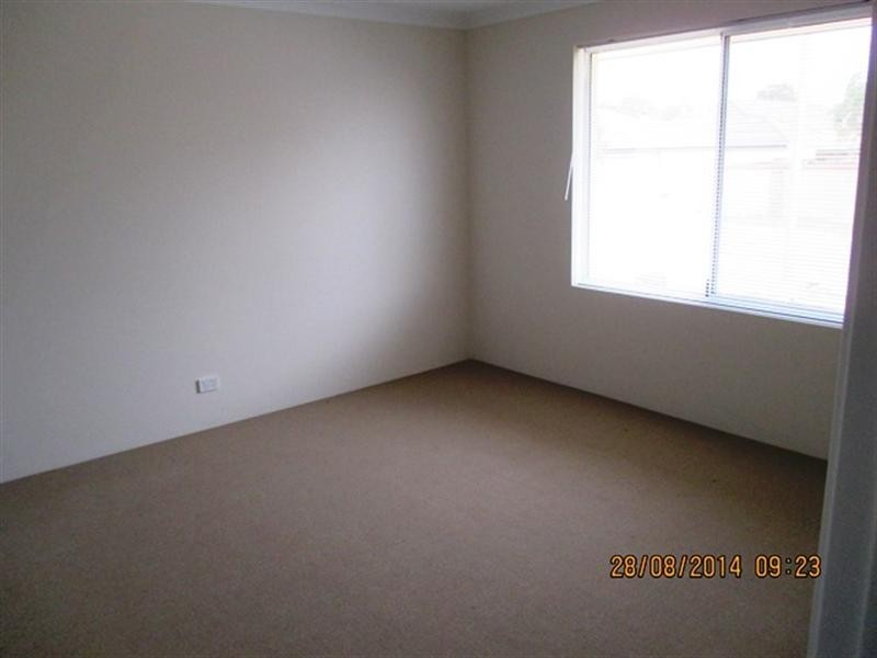 3 Hartle Lane, Brookdale WA 6112