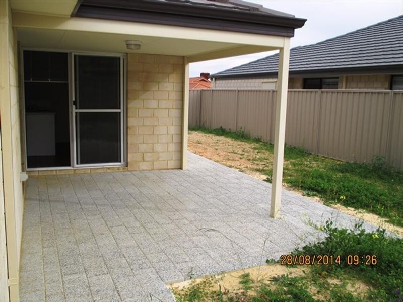 3 Hartle Lane, Brookdale WA 6112