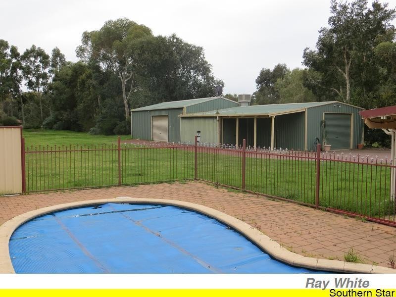 228 Abernethy Road, Byford WA 6122