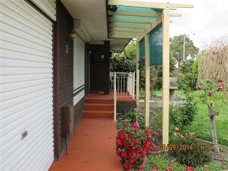 20 Elanora Road, Armadale WA 6112