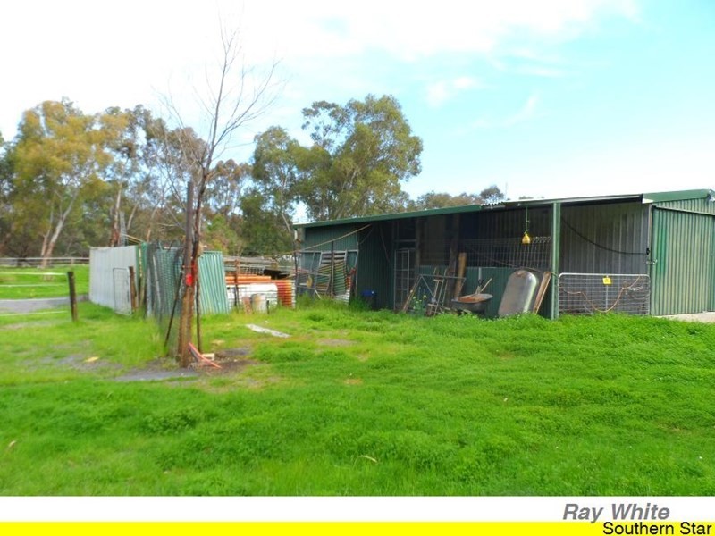 31 Kowin Court, Cardup WA 6122