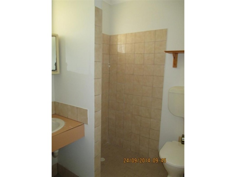 9 Excalibur Circle, Camillo WA 6111