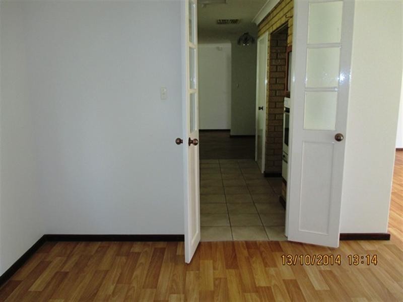 15 Fountains Court, Armadale WA 6112