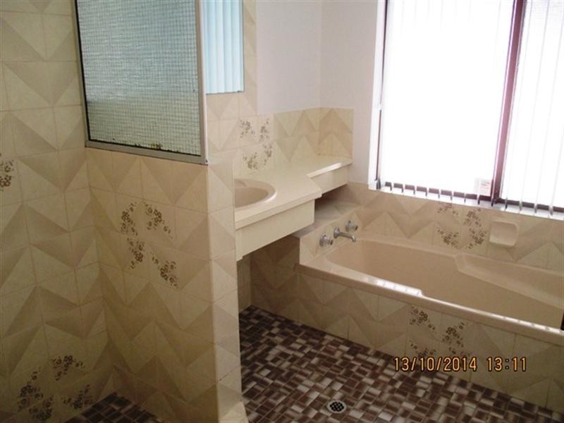 15 Fountains Court, Armadale WA 6112