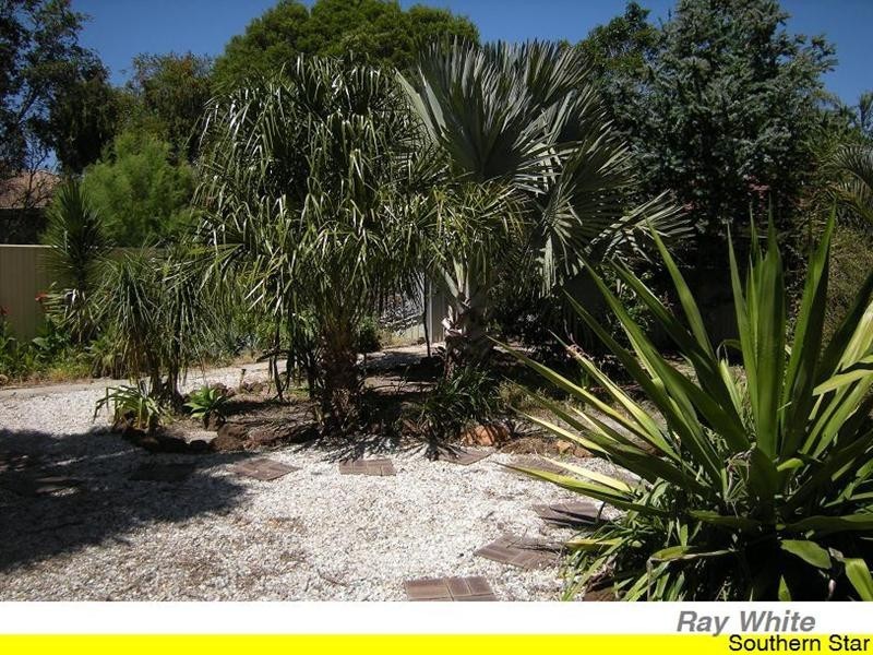 29 Hansen Road, Seville Grove WA 6112