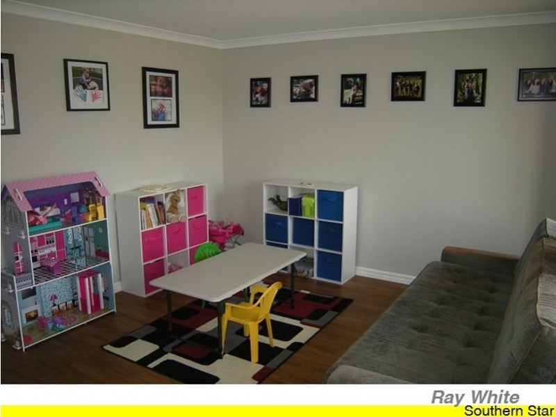 30 Fallon Place, Seville Grove WA 6112