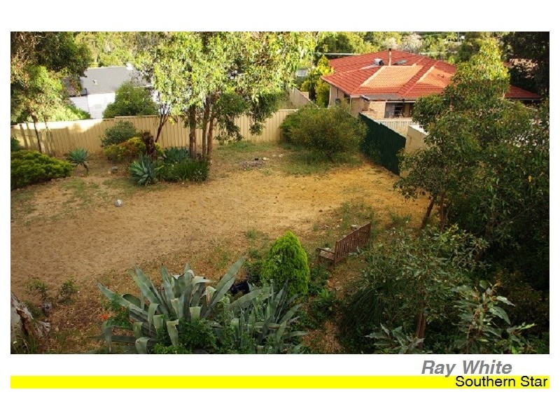 34 Opal Way, Mount Richon WA 6112