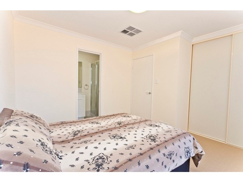 22B Lilian Avenue, Armadale WA 6112