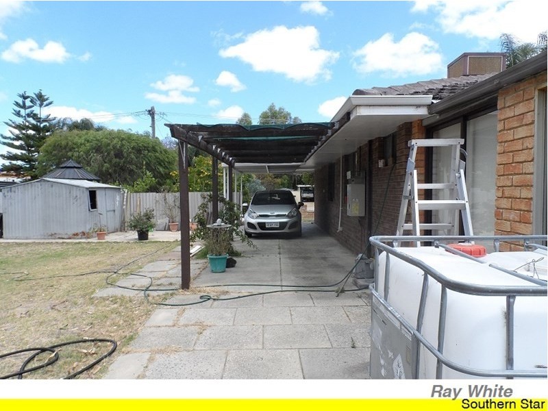 36 Tewson Road, Camillo WA 6111