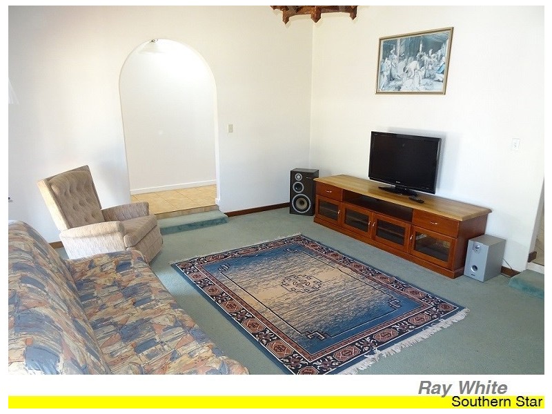 16 Elanora Road, Armadale WA 6112