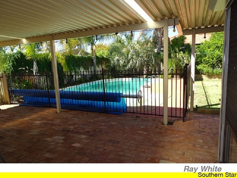 16 Elanora Road, Armadale WA 6112