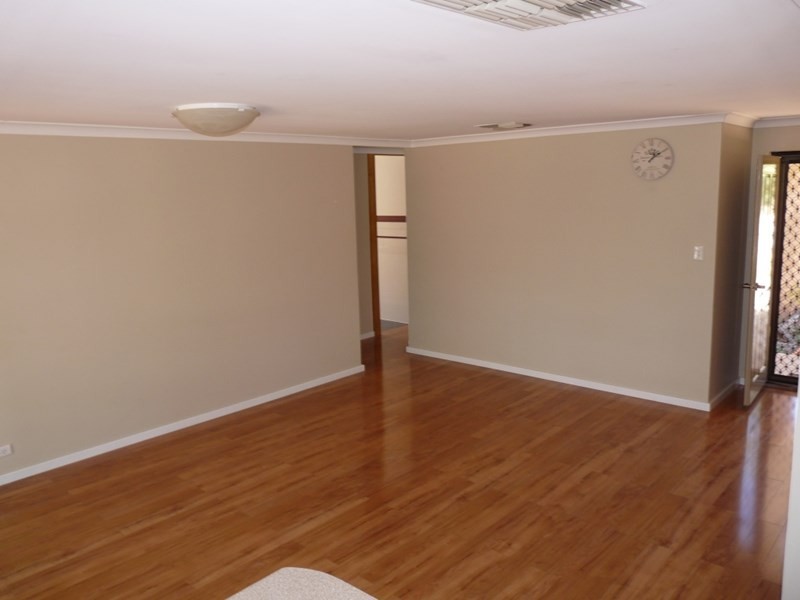 35 Wilkinson Street, Gosnells WA 6110