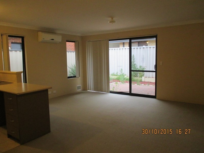 11/65 Little John Road, Armadale WA 6112