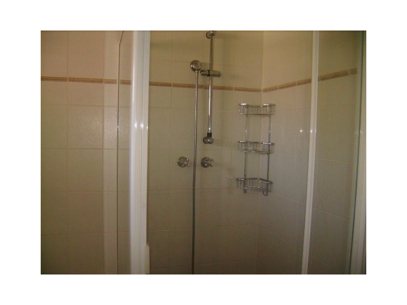 327 Eleventh Road, Brookdale WA 6112