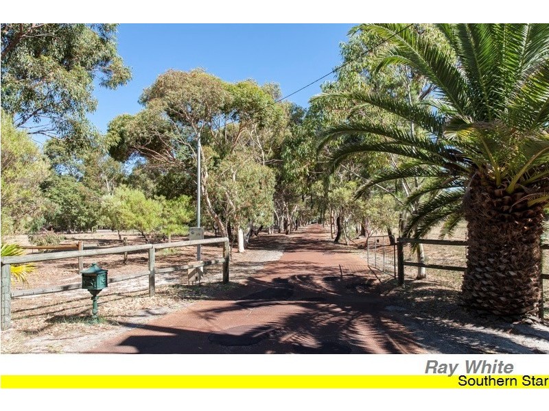 108 Station Street, Martin WA 6110