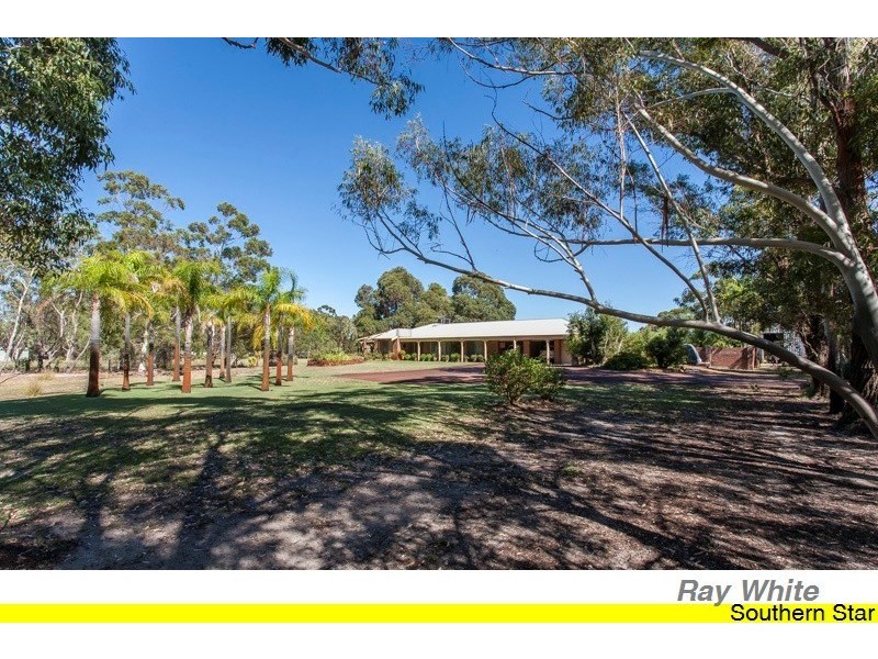 108 Station Street, Martin WA 6110