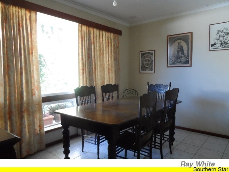 42 Ecko Road, Mount Nasura WA 6112