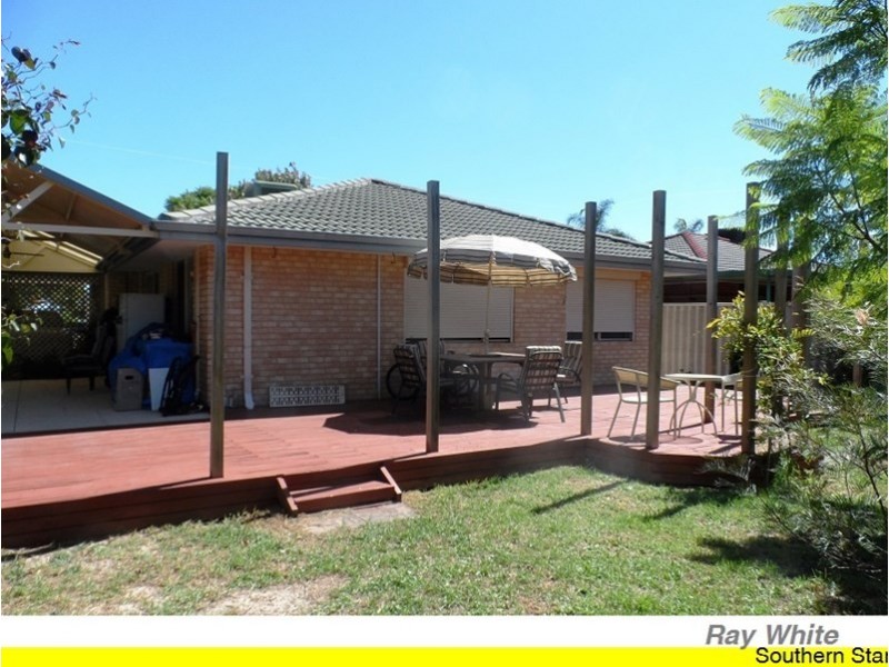 25 Lisbon Way, Seville Grove WA 6112