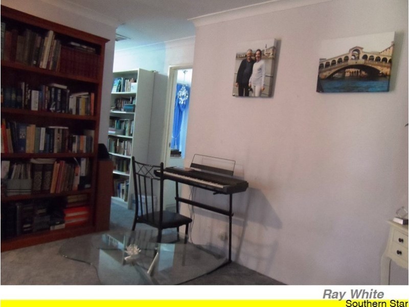 25 Lisbon Way, Seville Grove WA 6112