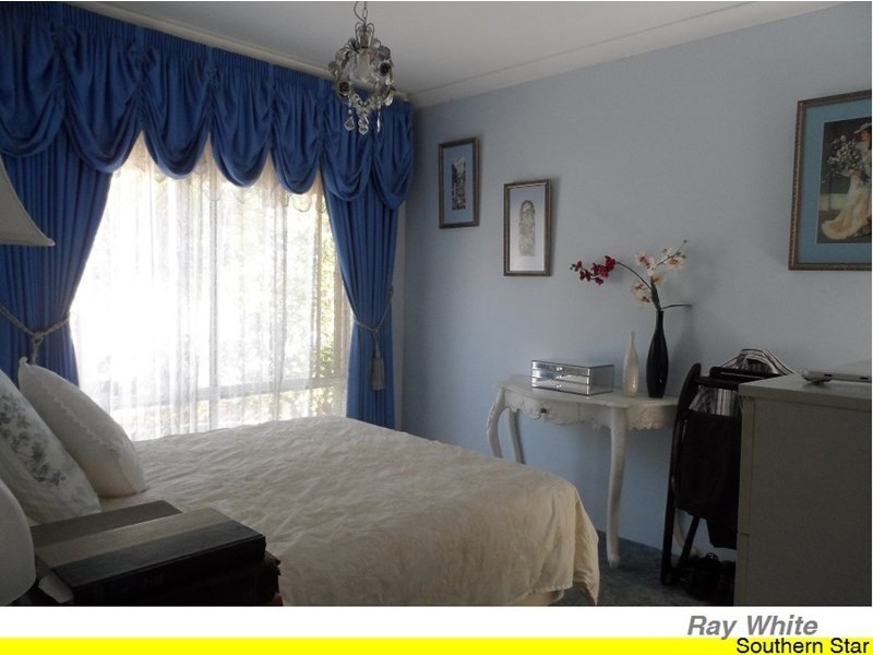 25 Lisbon Way, Seville Grove WA 6112