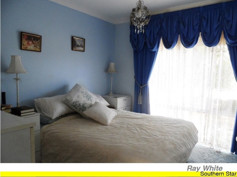 25 Lisbon Way, Seville Grove WA 6112