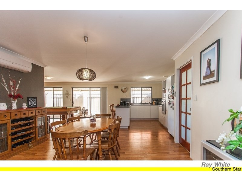 4 Morolo Street, Seville Grove WA 6112