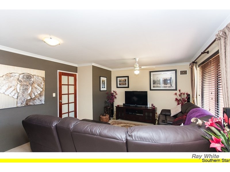 4 Morolo Street, Seville Grove WA 6112