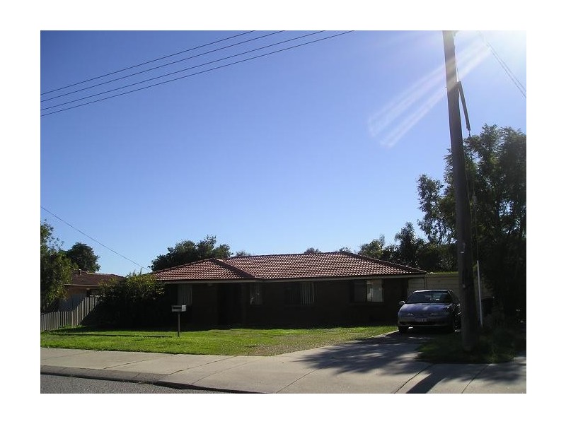 13 Cambell Street, Armadale WA 6112