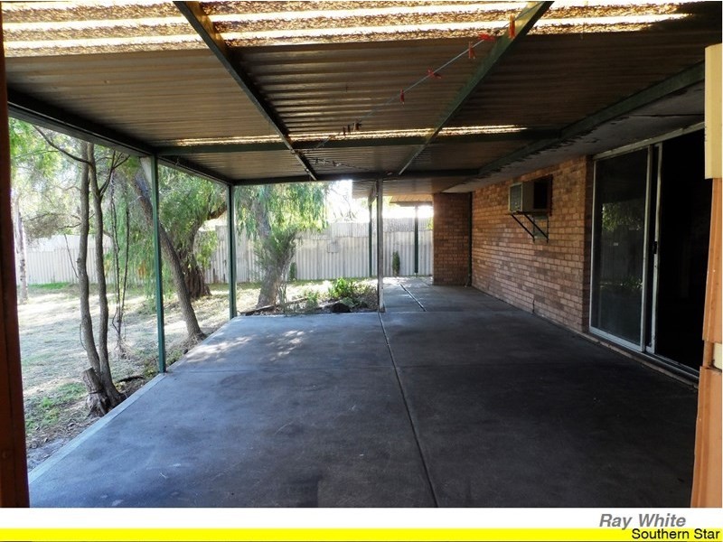 12 Logpine Crescent, Camillo WA 6111