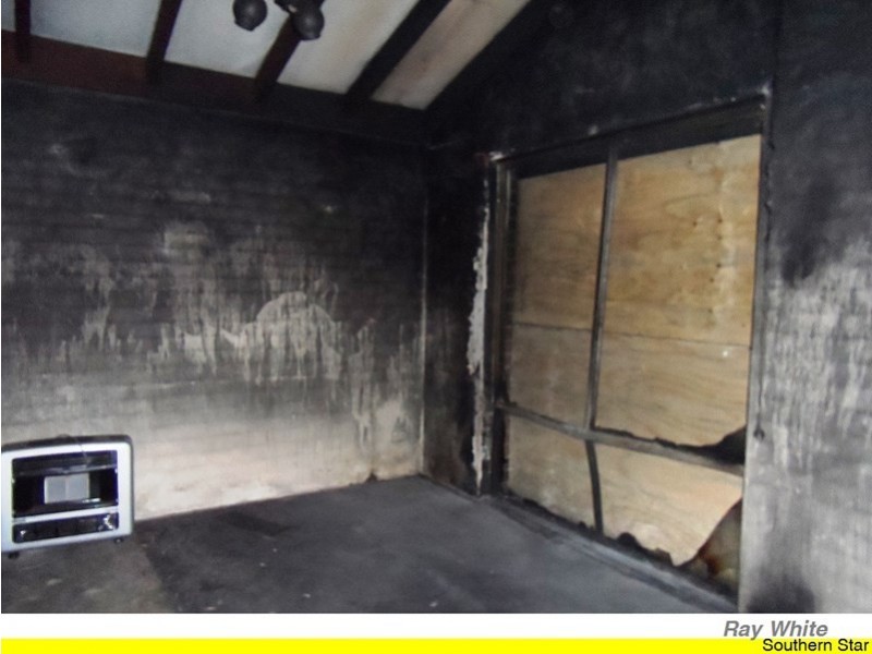 12 Logpine Crescent, Camillo WA 6111