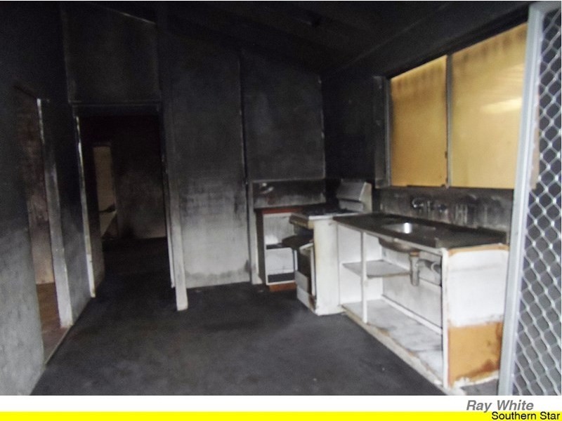 12 Logpine Crescent, Camillo WA 6111