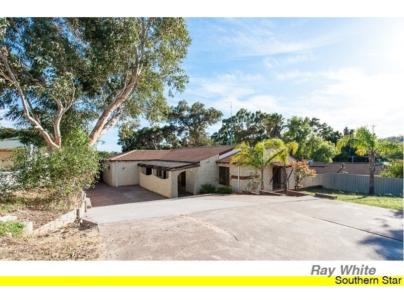 6 Onyx Road, Mount Richon WA 6112