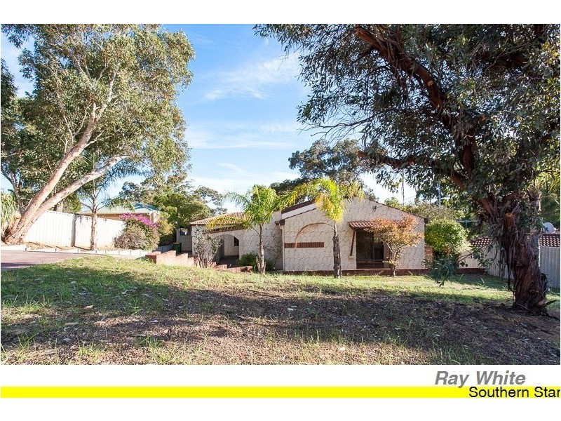 6 Onyx Road, Mount Richon WA 6112